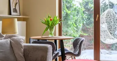 Apartamento 2 habitaciones en Varsovia, Polonia