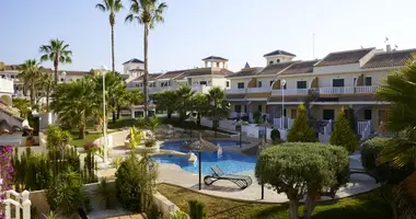 Reihenhaus in Abadin, Spanien