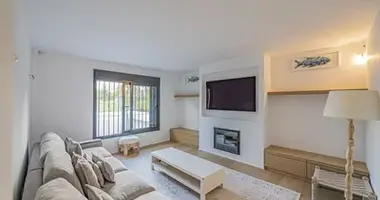 Haus 4 Schlafzimmer in San Pedro Alcantara, Spanien