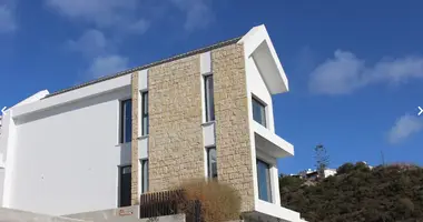 4 bedroom house in Tala, Cyprus