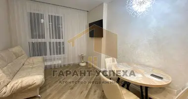 Квартира 2 комнаты в Мухавецкий сельский Совет, Беларусь