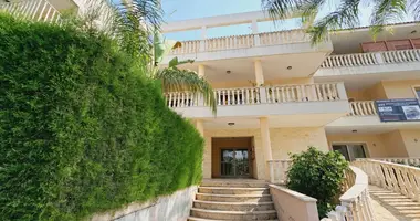 Attique 2 chambres dans Demos Agiou Athanasiou, Chypre
