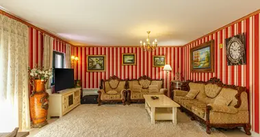 Maison 3 chambres dans Lastva Grbaljska, Monténégro