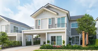 3 bedroom townthouse in Pa Khlok, Thailand