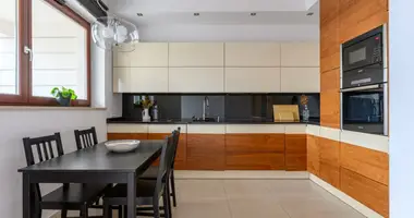 Wohnung 2 zimmer in Warschau, Polen