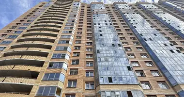 Appartement 2 chambres dans Murino, Russie
