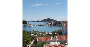 6 room house in Opcina Preko, Croatia