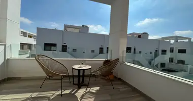 Villa 3 bedrooms in Torrevieja, Spain