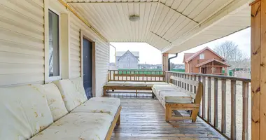 Wohnung 5 zimmer in Narach, Belarus