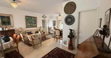 3 bedroom apartment in Demos Agiou Athanasiou, Cyprus