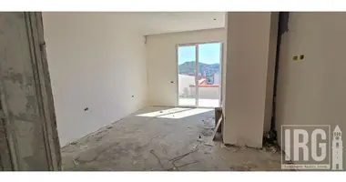 1 bedroom apartment in Tirana Municipality, Albania