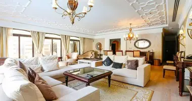 Villa 5 bedrooms in Dubai, United Arab Emirates