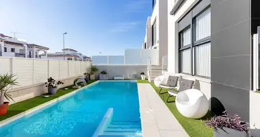 Casa 3 habitaciones en Orihuela, Španjolska