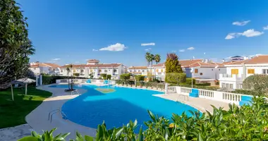 Dom 4 pokoi w Torrevieja, Hiszpania