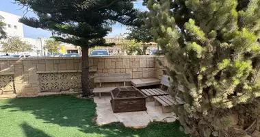 4 room apartment in Ashkelon, Israel