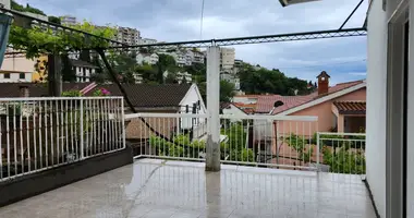 Mieszkanie 2 pokoi w Herceg Novi, Czarnogóra