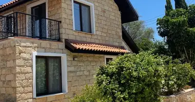 Villa 3 chambres dans Souni Zanatzia, Chypre