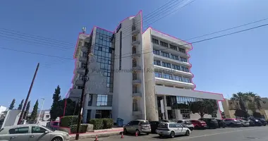 Офис 1 698 м² в Никосия, Кипр
