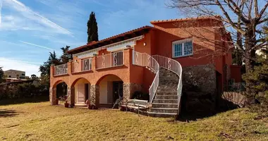 Villa 5 bedrooms in Sant Feliu de Guixols, Spain