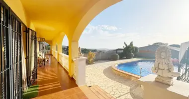 Villa en Lloret de Mar, Španjolska
