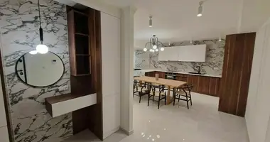 Mieszkanie 4 pokoi w Municipality of Glyfada, Grecja