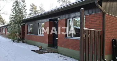 Mieszkanie 3 pokoi w Kouvola sub region, Finlandia