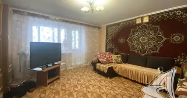 Mieszkanie 3 pokoi w Muchaviecki sielski Saviet, Białoruś