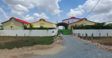 Plot of land in Sangkat Kouk Khleang, Cambodia