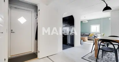 Wohnung 4 zimmer in Verwaltungsgemeinschaft Helsinki, Finnland