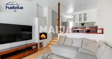 Apartamento 3 habitaciones en Helsinki sub region, Finlandia