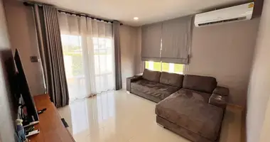 Casa 3 habitaciones en Takhian Tia, Tailandia