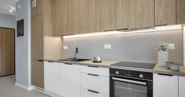 Wohnung 3 zimmer in Warschau, Polen