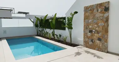 Casa 4 habitaciones en Los Alcazares, Španjolska