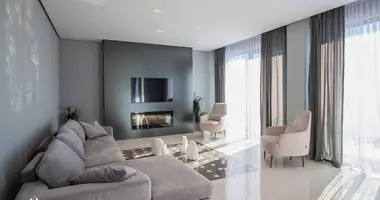 Casa 5 habitaciones en Budva, Montenegro