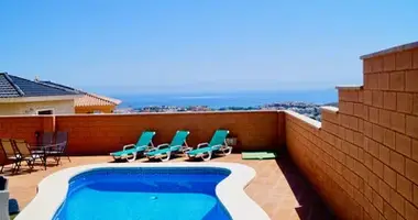 4 bedroom house in Dos Hermanas, Spain