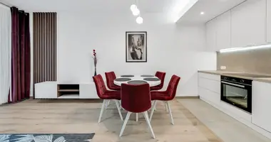 Commercial property 44 m² in Lodz, Poland