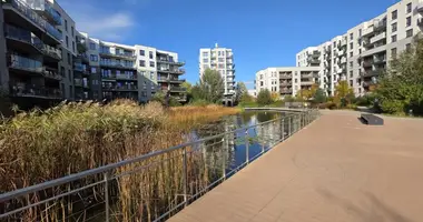 Mieszkanie 2 pokoi w Warszawa, Polska