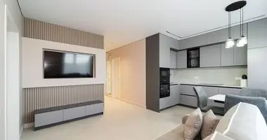 2 room apartment in Kopishche, Belarus
