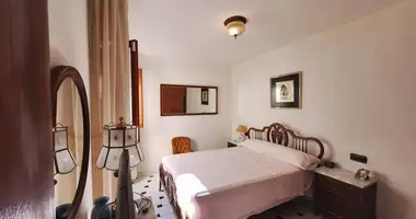 Mieszkanie 3 pokoi w Torrevieja, Hiszpania
