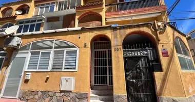 2 bedroom apartment in Torrevieja, Spain