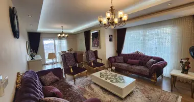 Wohnung 4 zimmer in Alanya, Türkei