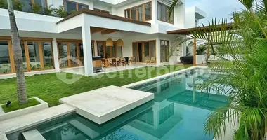Villa 4 bedrooms in Pecatu, Indonesia