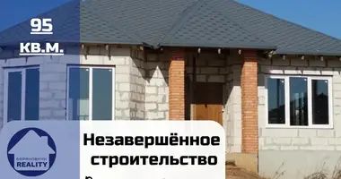 Haus in Baranawitschy, Belarus