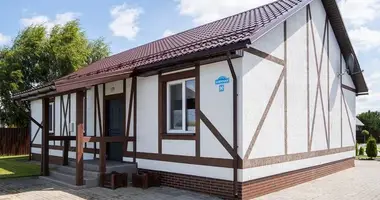 Casa en Dziarzynski sielski Saviet, Belarús