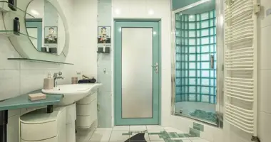 Apartamento 3 habitaciones en Lodz, Polonia