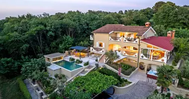 Villa 6 bedrooms in Grad Porec, Croatia