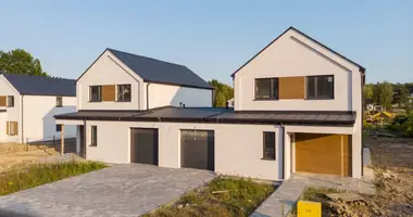 3 room house in Chrzanow Maly, Poland
