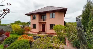 Casa 8 habitaciones en Haradzishcha, Belarús