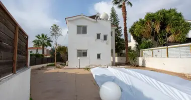 3 bedroom house in Tala, Cyprus