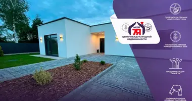 Dom wolnostojący w Lasanski sielski Saviet, Białoruś